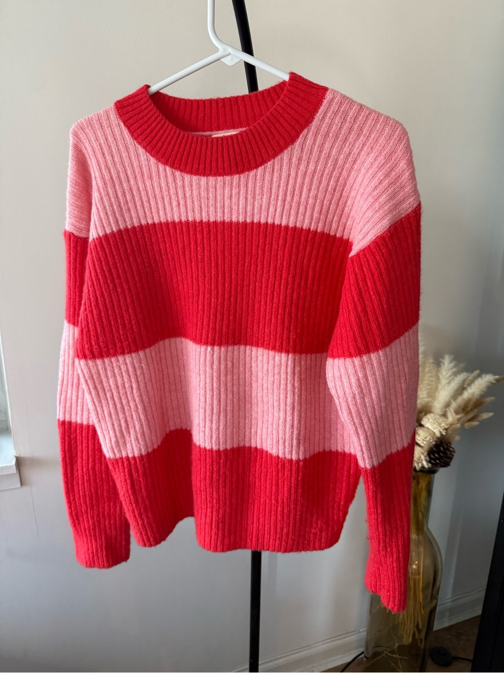 H&M Red and Pink Ribbed Stripe Crewneck Sweater